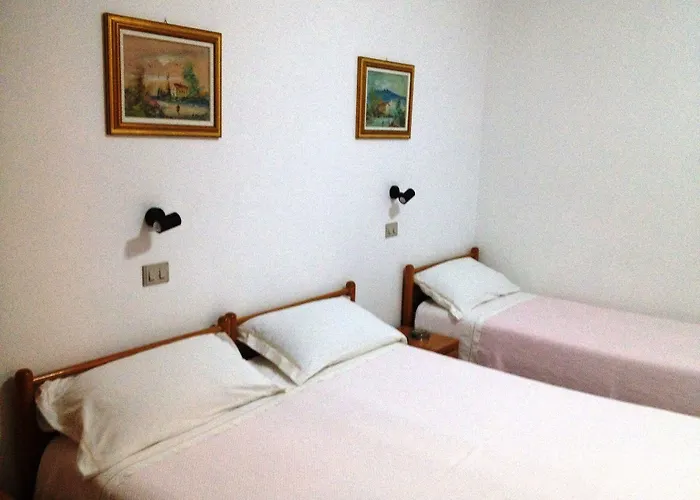 Europa Hotel 2*