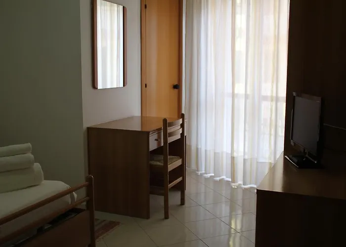 Europa Hotel 2*